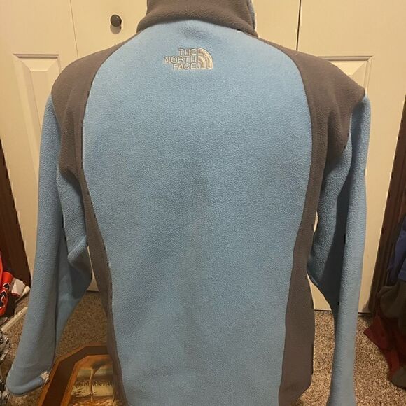 North Face Womens Medium Light Blue/ Gray Fleece Full ZIP Jacket - Picture 4 of 5